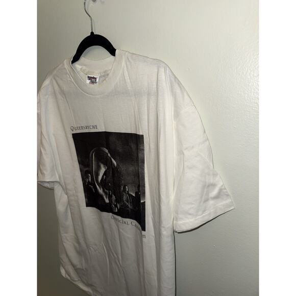 Vintage Queensryche 1997 "Hear in the Now Frontier" Official Campaign T Shirt XL - Picture 3 of 6